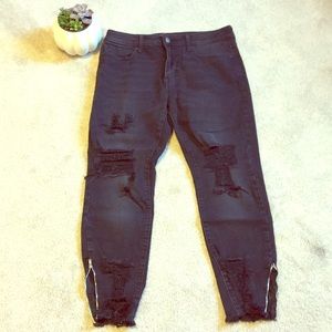 American Eagle Ankle Zipper Jeans